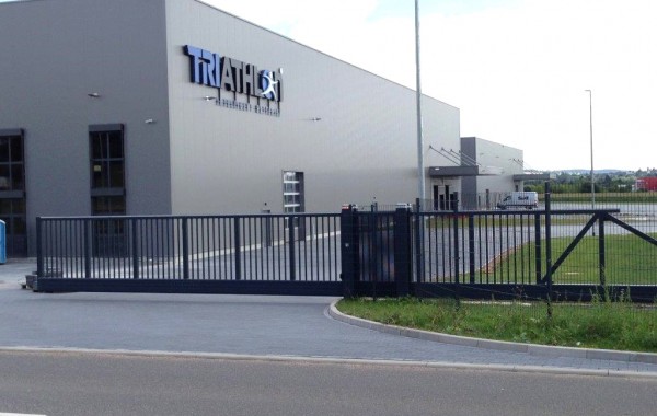 referenz_freitragendeschiebetore1